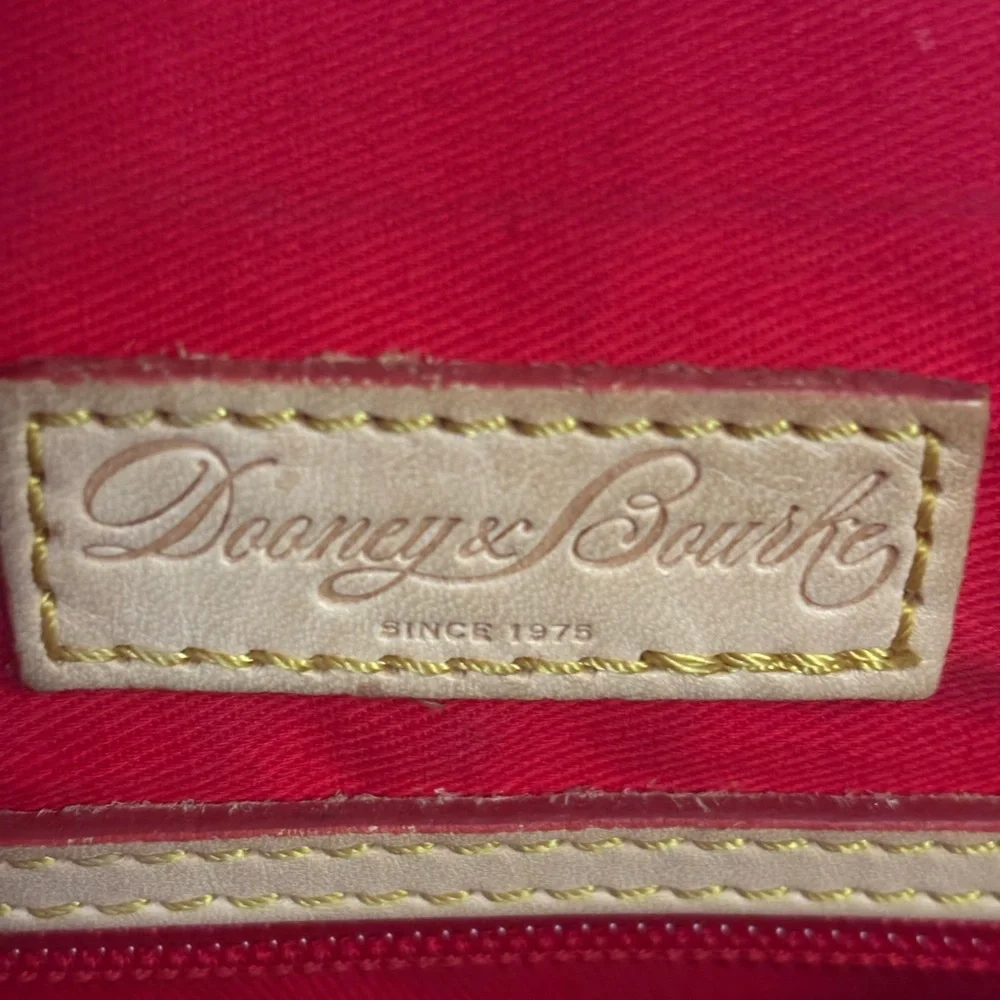 Dooney & Bourke Cream and Tan Signature Tote Bag - Picture 12 of 16